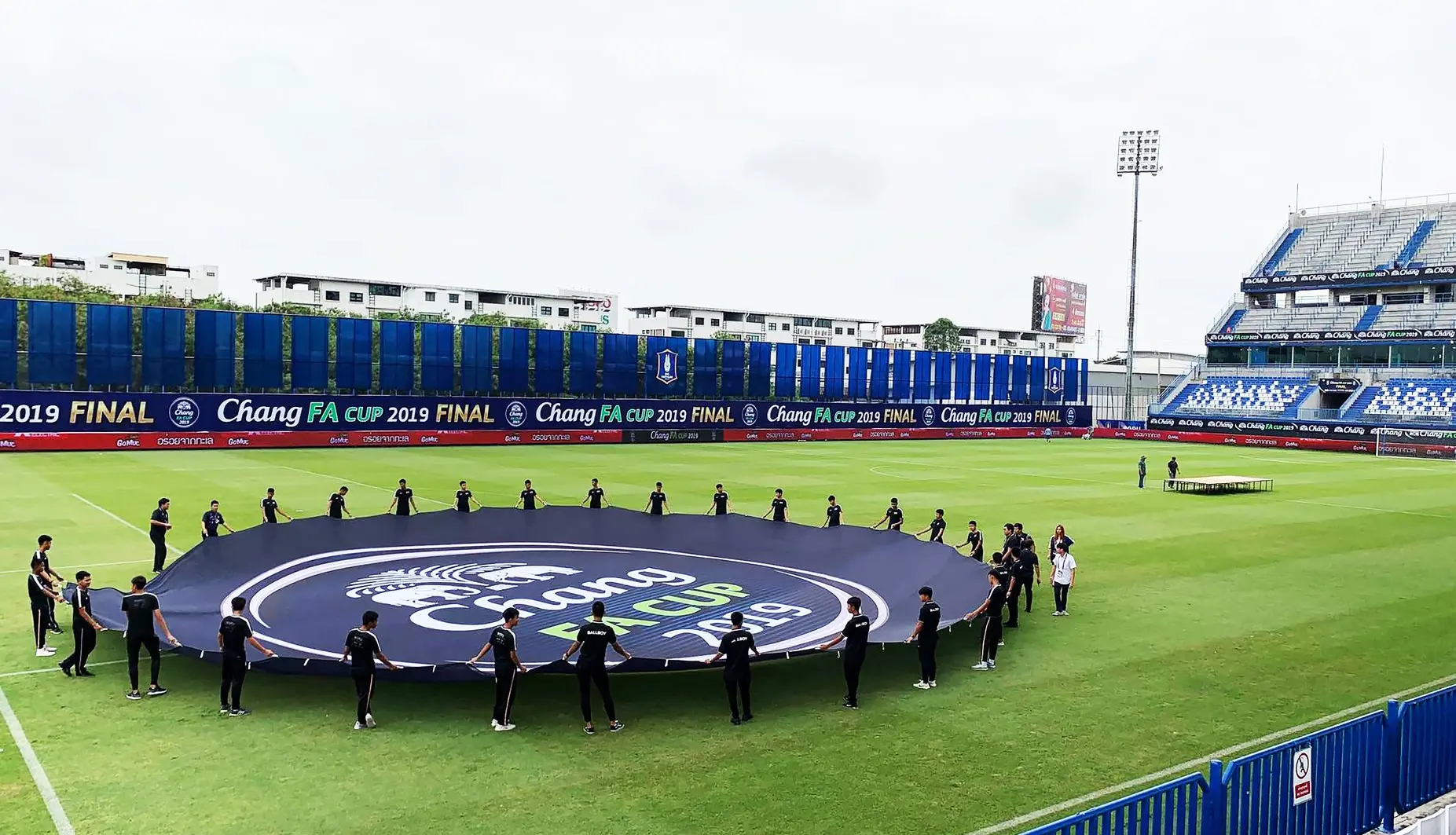 Chang large circle banner Chang large circle banner